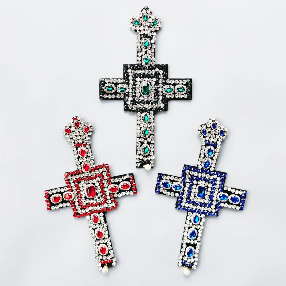 Nakış payetli çapraz rozetleri - Embroidery Viewer incelemesi ve fiyatı