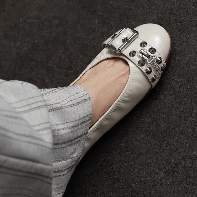 Bolt Yuvarlak Başlı Tek Ayakka - Embroidery Flat Shoes incelemesi ve fiyatı