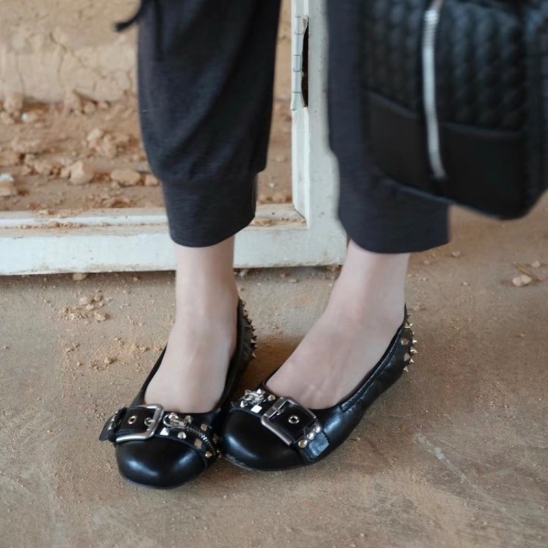 Bolt Yuvarlak Başlı Tek Ayakka - Embroidery Flat Shoes incelemesi ve fiyatı